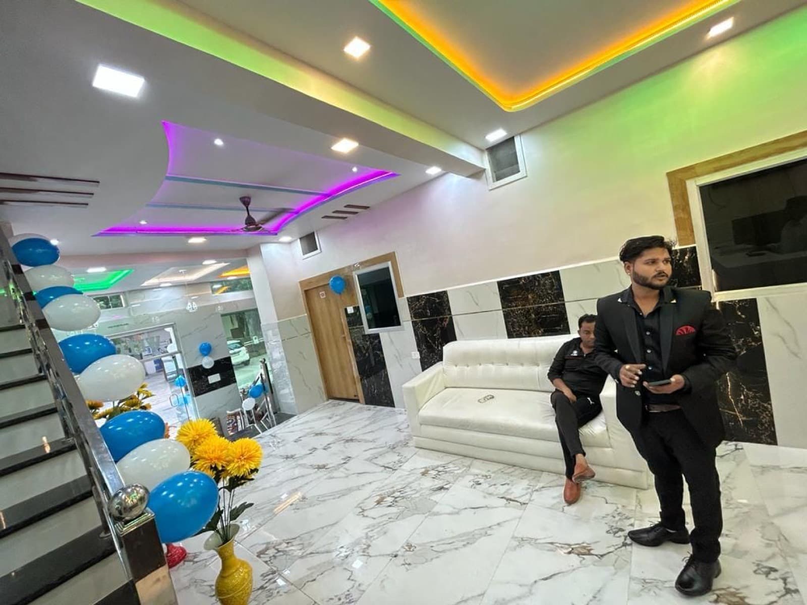 Family dining lounge